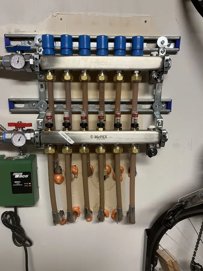 Plumber performing Leak Detection at a residential property in Blue Springs